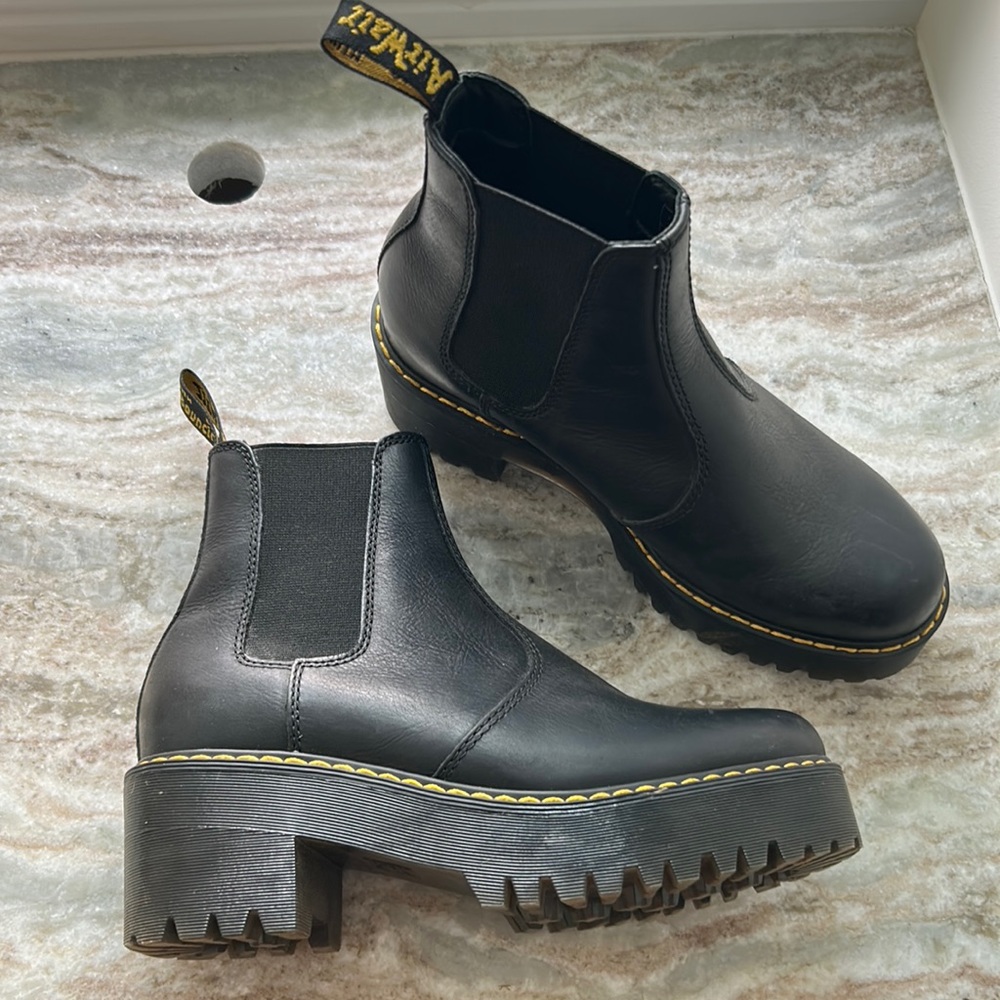 Doc Martens Rometty boot size 7
